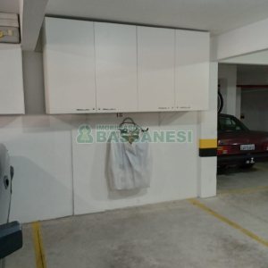 Apartamento com 49m², 2 dormitórios, 1 vaga, no bairro Vinhedos em Caxias do Sul para Comprar