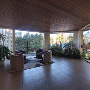 Apto Mobiliado com 112m², 4 dormitórios, 2 vagas, no bairro Lourdes em Caxias do Sul para Alugar