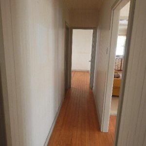 Casa Comercial com 242m², 4 dormitórios, 1 vaga, no bairro Centro em Caxias do Sul para Comprar