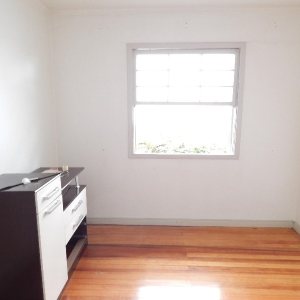 Casa Comercial com 242m², 4 dormitórios, 1 vaga, no bairro Centro em Caxias do Sul para Comprar