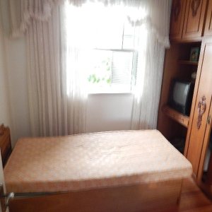 Casa Comercial com 242m², 4 dormitórios, 1 vaga, no bairro Centro em Caxias do Sul para Comprar