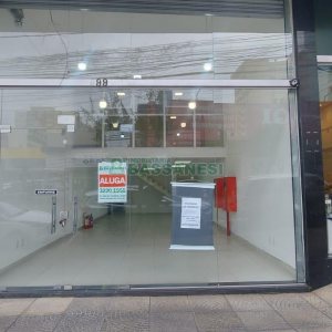 Loja com 98m², no bairro Centro em Caxias do Sul para Alugar