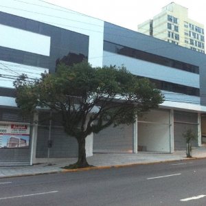 Loja com 98m², no bairro Centro em Caxias do Sul para Alugar
