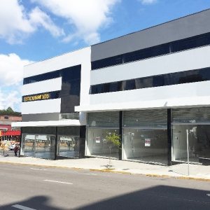 Loja com 98m², no bairro Centro em Caxias do Sul para Alugar