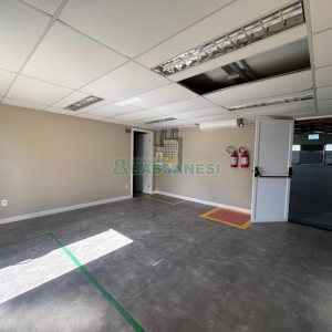 Pavilhão com 3000m², no bairro Cidade Nova em Caxias do Sul para Alugar