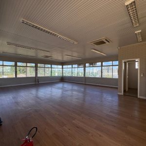 Pavilhão com 3000m², no bairro Cidade Nova em Caxias do Sul para Alugar
