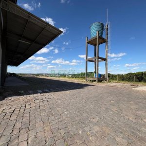 Pavilhão com 3000m², no bairro Cidade Nova em Caxias do Sul para Alugar