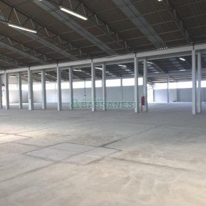 Pavilhão com 3000m², no bairro Cidade Nova em Caxias do Sul para Alugar