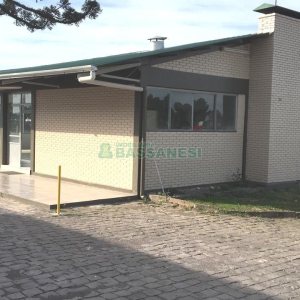 Pavilhão com 3000m², no bairro Cidade Nova em Caxias do Sul para Alugar