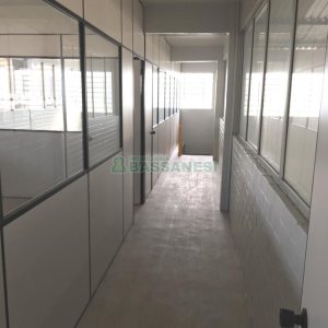 Pavilhão com 3000m², no bairro Cidade Nova em Caxias do Sul para Alugar