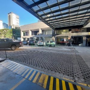 Loja com 102m², no bairro Rio Branco em Caxias do Sul para Alugar