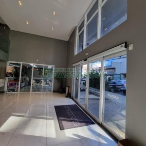 Sala com 63m², 2 vagas, no bairro São Pelegrino em Caxias do Sul para Comprar