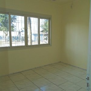 Casa com 220m², 3 dormitórios, 1 vaga, no bairro Bela Vista em Caxias do Sul para Alugar