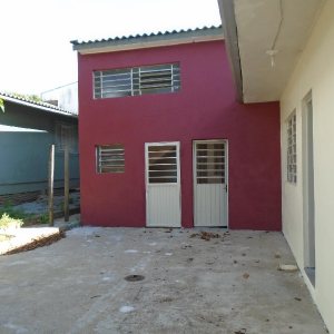 Casa com 220m², 3 dormitórios, 1 vaga, no bairro Bela Vista em Caxias do Sul para Alugar