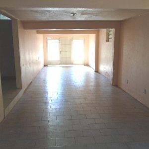 Casa com 220m², 3 dormitórios, 1 vaga, no bairro Bela Vista em Caxias do Sul para Alugar