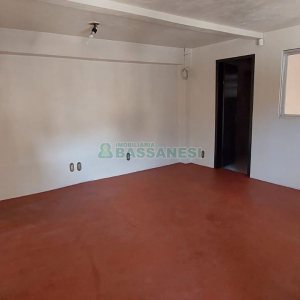 Pavilhão com 450m², no bairro Santa Catarina em Caxias do Sul para Alugar