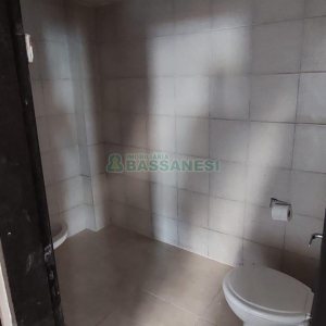 Pavilhão com 450m², no bairro Santa Catarina em Caxias do Sul para Alugar