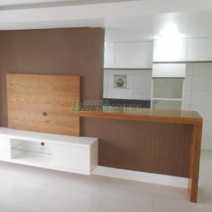 Apto Mobiliado com 67m², 2 dormitórios, 2 vagas, no bairro Santa Catarina em Caxias do Sul para Alugar