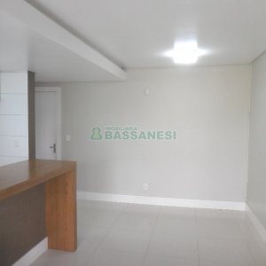 Apto Mobiliado com 67m², 2 dormitórios, 2 vagas, no bairro Santa Catarina em Caxias do Sul para Alugar