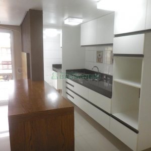 Apto Mobiliado com 67m², 2 dormitórios, 2 vagas, no bairro Santa Catarina em Caxias do Sul para Alugar