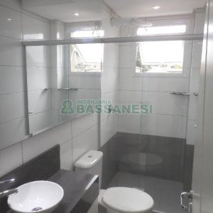 Apto Mobiliado com 67m², 2 dormitórios, 2 vagas, no bairro Santa Catarina em Caxias do Sul para Alugar