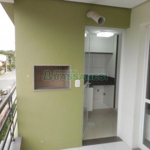 Apto Mobiliado com 67m², 2 dormitórios, 2 vagas, no bairro Santa Catarina em Caxias do Sul para Alugar