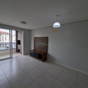 Apartamento com 54m², 1 dormitório, 1 vaga, no bairro Centro em Caxias do Sul para Alugar