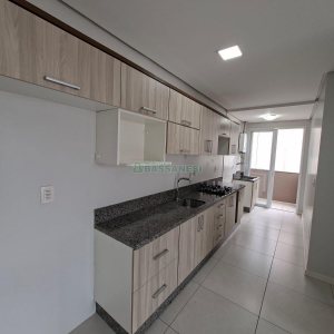 Apartamento com 54m², 1 dormitório, 1 vaga, no bairro Centro em Caxias do Sul para Alugar