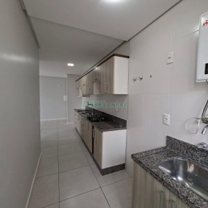 Apartamento com 54m², 1 dormitório, 1 vaga, no bairro Centro em Caxias do Sul para Alugar