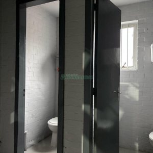 Pavilhão com 400m², no bairro Sagrada Família em Caxias do Sul para Alugar