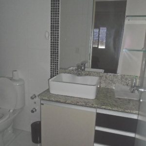 Apartamento com 85m², 3 dormitórios, 2 vagas, no bairro Desvio Rizzo em Caxias do Sul para Alugar