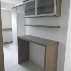 Apartamento com 85m², 3 dormitórios, 2 vagas, no bairro Desvio Rizzo em Caxias do Sul para Alugar
