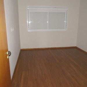 Apartamento com 59m², 2 dormitórios, 1 vaga, no bairro Cinqüentenário em Caxias do Sul para Comprar