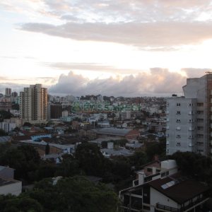 Apto Mobiliado com 147m², 2 dormitórios, 2 vagas, no bairro Madureira em Caxias do Sul para Comprar