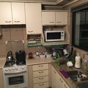 Apto Mobiliado com 147m², 2 dormitórios, 2 vagas, no bairro Madureira em Caxias do Sul para Comprar