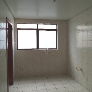 Apartamento com 136m², 3 dormitórios, 2 vagas, no bairro Centro em Caxias do Sul para Comprar