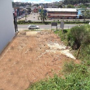 Terreno com 372m², no bairro Cinqüentenário em Caxias do Sul para Alugar