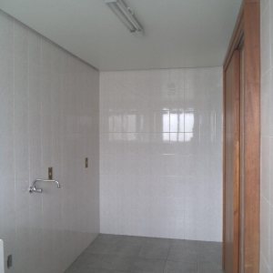 Apartamento com 40m², 1 dormitório, 1 vaga, no bairro Centro em Caxias do Sul para Alugar