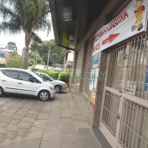Loja com 300m², no bairro Sagrada Família em Caxias do Sul para Alugar