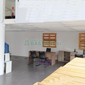 Loja com 180m², no bairro Centro em Caxias do Sul para Alugar ou Comprar