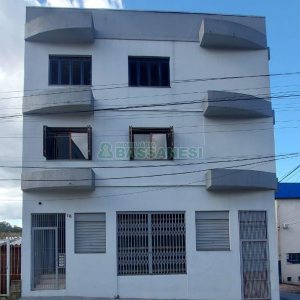 Apartamento com 85m², 2 dormitórios, 1 vaga, no bairro Marechal Floriano em Caxias do Sul para Alugar