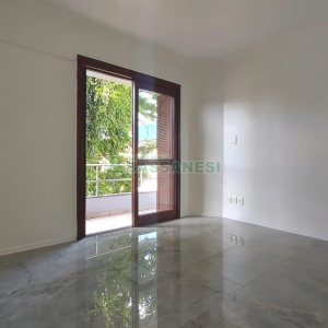 Apartamento com 85m², 2 dormitórios, 1 vaga, no bairro Marechal Floriano em Caxias do Sul para Alugar