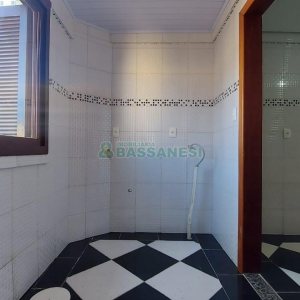 Apartamento com 85m², 2 dormitórios, 1 vaga, no bairro Marechal Floriano em Caxias do Sul para Alugar