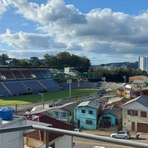 Apartamento com 85m², 2 dormitórios, 1 vaga, no bairro Marechal Floriano em Caxias do Sul para Alugar