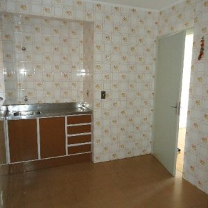 Apartamento com 67m², 2 dormitórios, 1 vaga, no bairro Centro em Caxias do Sul para Comprar