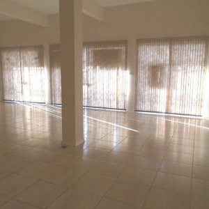 Loja com 102m², no bairro São Pelegrino em Caxias do Sul para Alugar