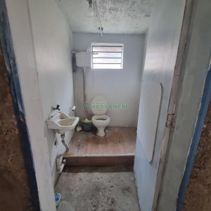 Pavilhão com 873m², no bairro Santa Fé em Caxias do Sul para Alugar