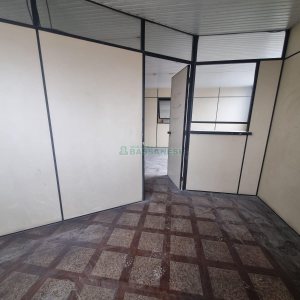 Pavilhão com 873m², no bairro Santa Fé em Caxias do Sul para Alugar