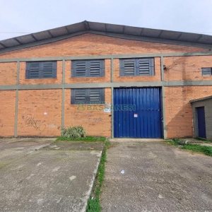 Pavilhão com 873m², no bairro Santa Fé em Caxias do Sul para Alugar