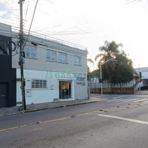 Predio com 400m², 2 vagas, no bairro Santa Catarina em Caxias do Sul para Alugar